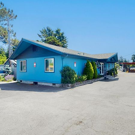 Lamplighter Inn - Tropical Fish Cove And Octopus Encounter Bandon Luaran gambar