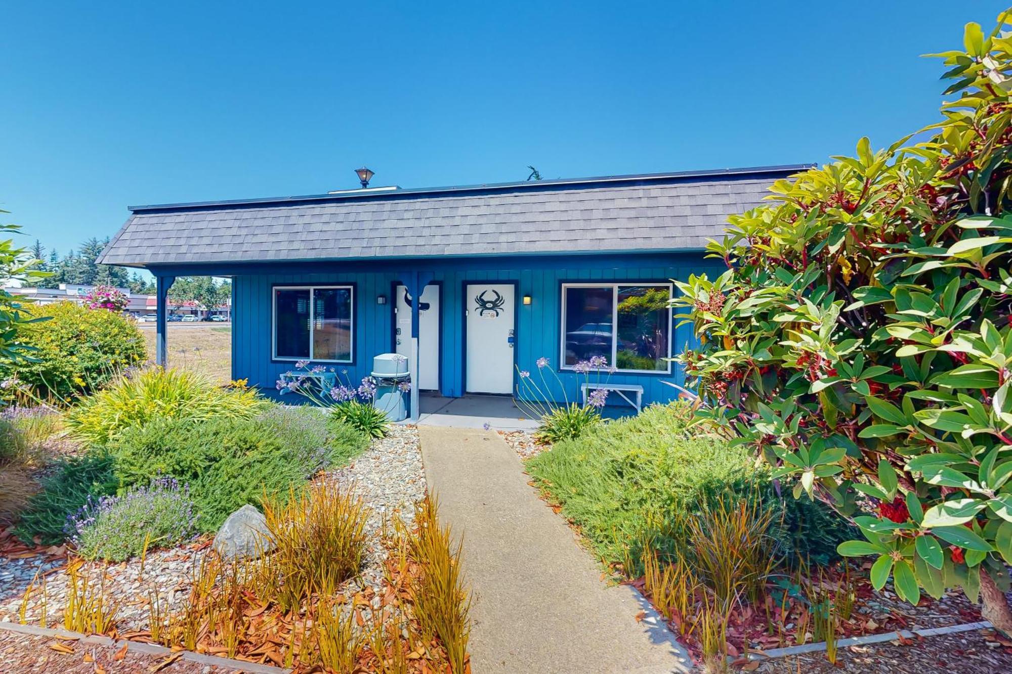 Lamplighter Inn - Tropical Fish Cove And Octopus Encounter Bandon Luaran gambar